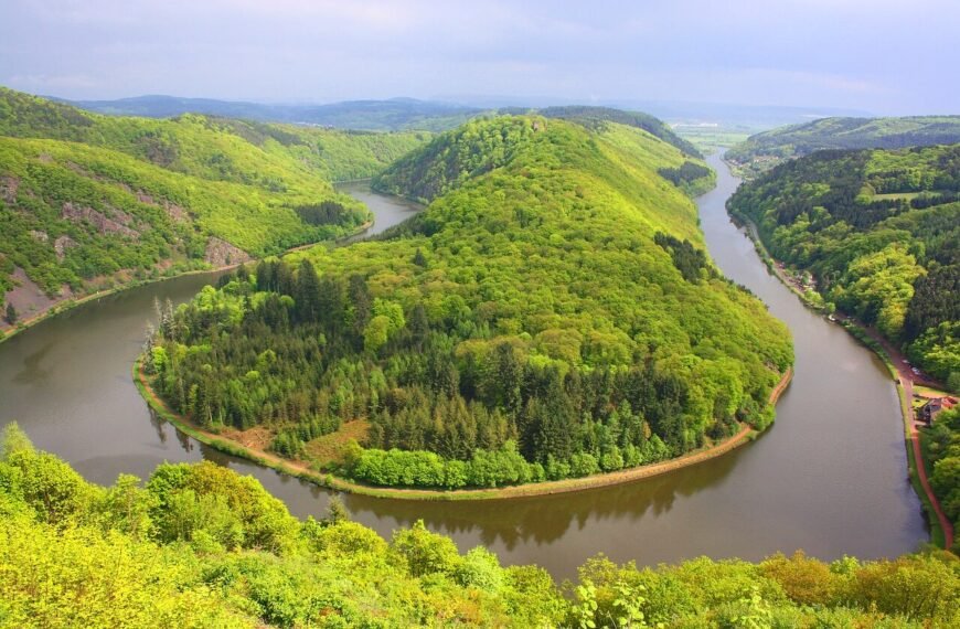 Discover the Charms of Saint Wendell: Exploring History, Culture, and Nature in Saarland